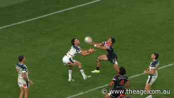 Warriors score controversial try