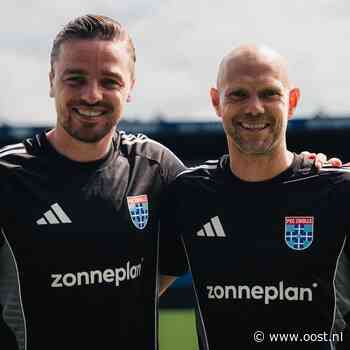 Dennis van der Ree assistent Henry van der Vegt bij PEC, ook Ben Rienstra in staf