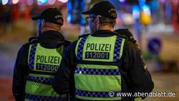 Patrioten-Gruppe wird nach Deutschland-Spiel von Dutzenden Vermummten attackiert