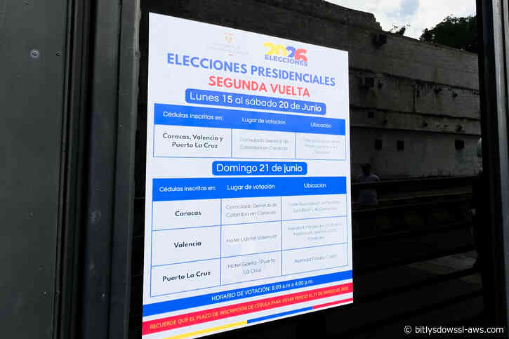 "No quiero que Colombia sea una segunda Venezuela”: colombianos votan en Caracas durante segunda vuelta presidencial