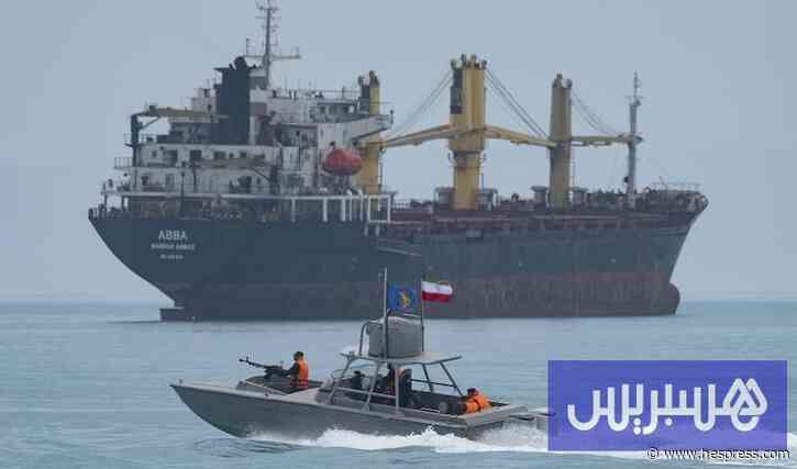 إيران تربط فتح هرمز بلبنان وبيع النفط