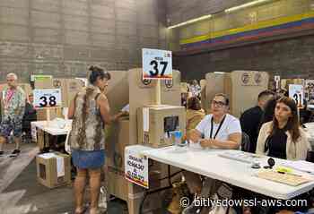 Colombianos en Madrid acudieron a las urnas para elegir a su nuevo presidente en segunda vuelta