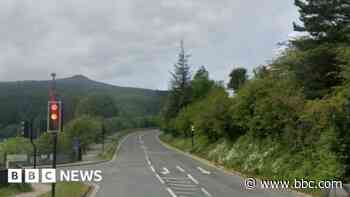 Man dies in motorcycle crash on Snake Pass