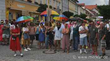 Spontaner Protest gegen Rechtsextremisten in Murnau – „Zeichen für ein friedliches, harmonisches und demokratisches Miteinander“