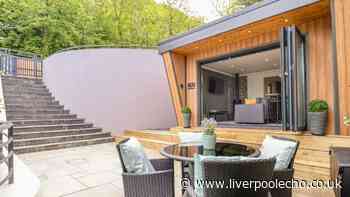 Award-winning country cabin with sauna and scenic walks to rent