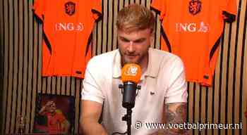 Boodschap voor Koeman: 'Met een zweetband om kun je toch oprecht niet koppen?'