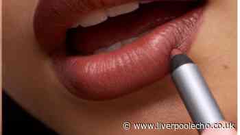 Amazon shoppers nab lip product that 'doesn't budge while eating and drinking'