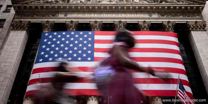 'Running off the cliff': An explosion of household debt has put the US economy in a tough spot