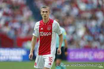 Vertrokken middenvelder klimt in de pen en neemt afscheid van Ajax via Instagram
