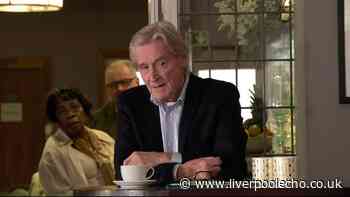 Coronation Street's William Roache has very famous son who also starred on ITV soap