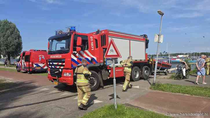 Speedboot in problemen op Hoornsemeer