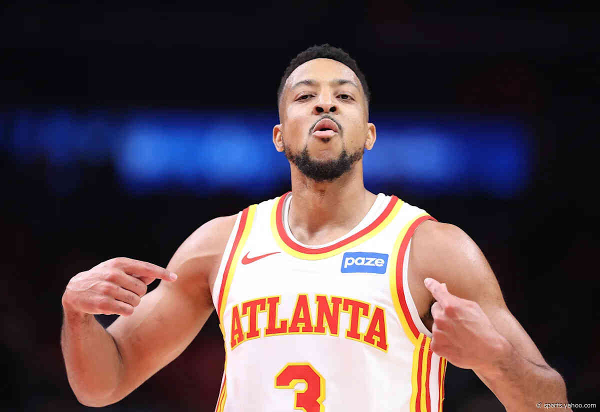CJ McCollum agrees to return to Hawks on 1-year, $21 million contract extension