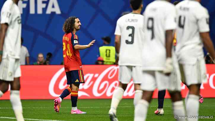 Cucurella forzó un autogol de Arabia Saudita que estiró la goleada de España