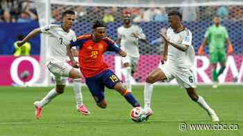 Spain star Lamine Yamal scores 10 minutes into his first World Cup start and gives Spain lift off