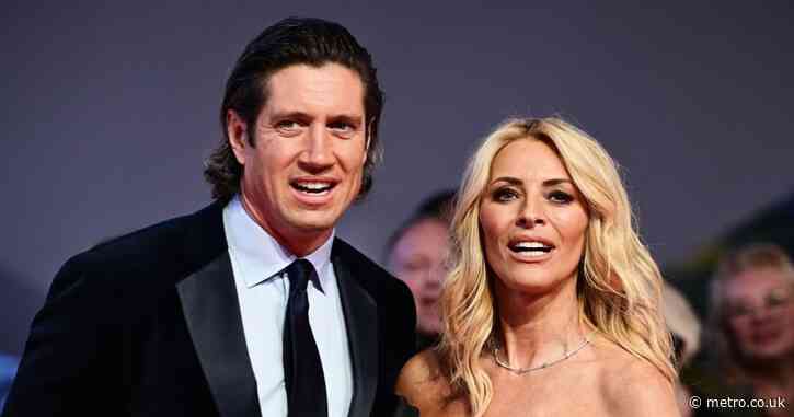Tess Daly and Vernon Kay ‘planning quickie divorce with online lawyers’ after split