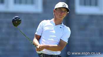 Russell, 17, surprises dad with caddie swap on 18