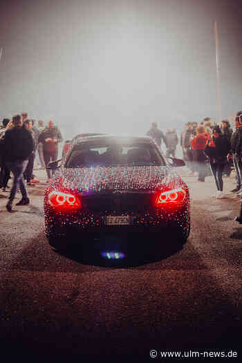 Überschwang beim Deutschen WM-Anhang in Ulm - Autocorso und Pyros