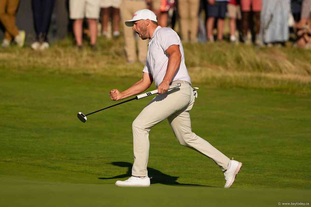 Wyndham Clark avoids record collapse, holds on to win U.S. Open
