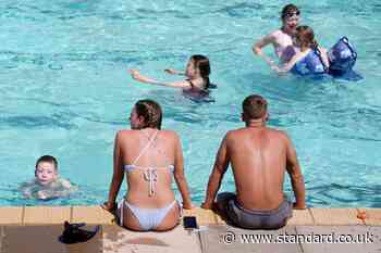 Record-breaking heatwave forecast to hit UK as health warnings issued