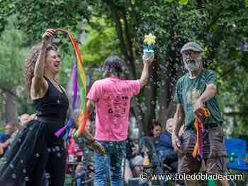 "No ripping this place apart": Old West End returns to arboretum after shooting
