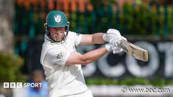 Brookes & Waite dig in as Worcs and Glos head for draw