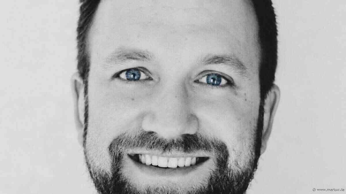 Motorradfahrer (38) stirbt nach Frontalcrash: Hilfsaktion für Frau und zwei kleine Kinder