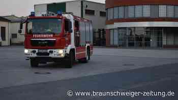Großeinsatz der Feuerwehr in Knesebeck: Stickstoff tritt aus Gastank aus