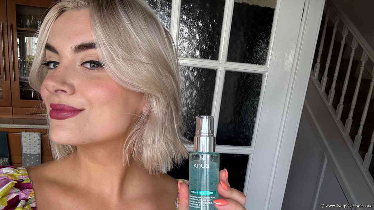 I tried a £22 'cooling' K-beauty spray that's perfect for a heatwave