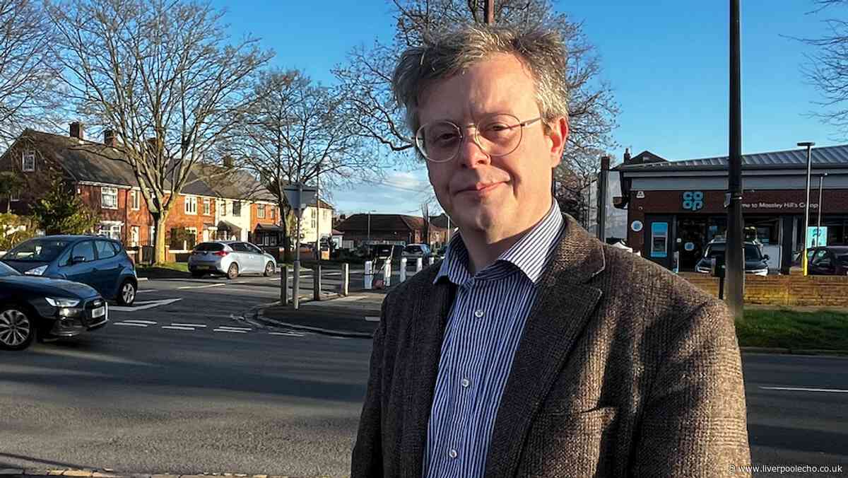 Children have to 'walk in the road and hope' as wait for Allerton lollipop wardens goes on