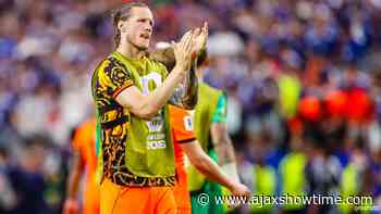 Weghorst krijgt lof na goede training: 'Als Oranje hem straks nodig heeft, zal hij er staan'