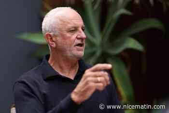 «  Il sait très bien étudier l’adversaire » : qui est Graham Arnold, l’entraîneur australien de l’Irak qui affronte les Bleus ce lundi soir