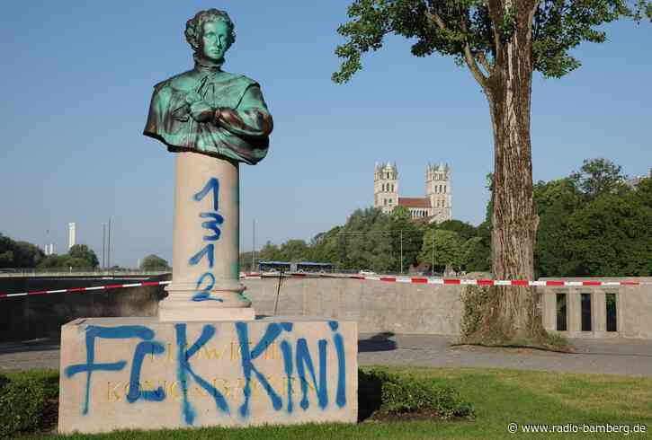 Unbekannte beschmieren «Kini»-Denkmal