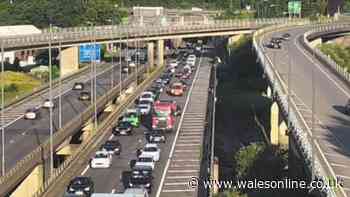 Crash causes early morning delays on M4