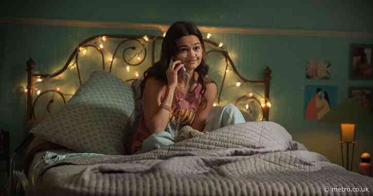 Netflix fans sobbing as they declare Voicemails for Isabelle ‘best rom-com in years’