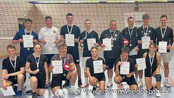 Volleyball bei Meva: Pritschen und Baggern für den guten Zweck