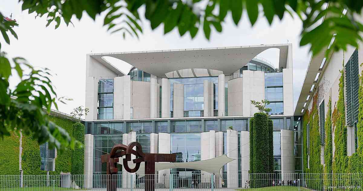 Gewerkschaften und Arbeitgeber beraten mit Kanzleramtschef