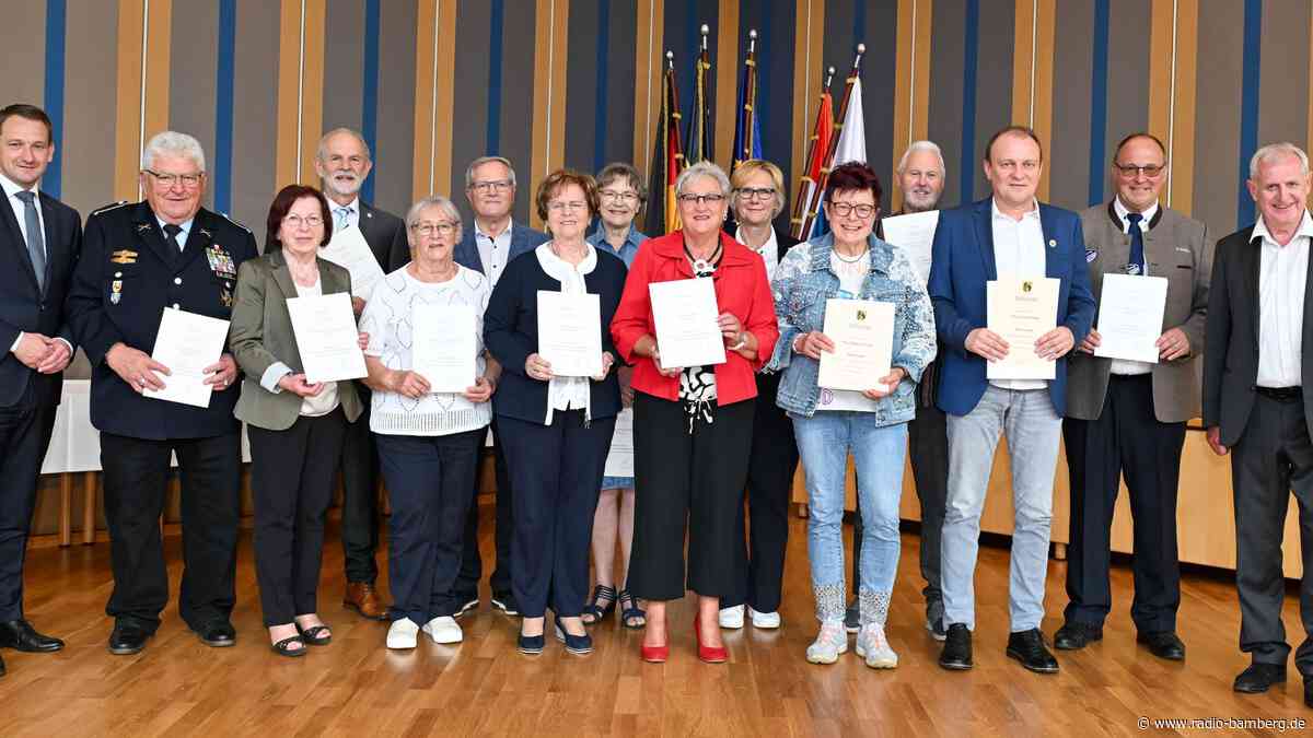 Landkreis Bamberg ehrt engagierte Ehrenamtliche