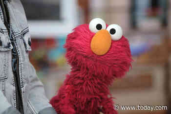 Elmo Picks A Side For World Cup After His NBA Finals Controversy: ‘Don’t Make This A Thing’