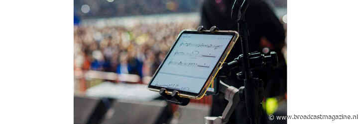 Op het podium is alles beschermd, behalve het scherm dat de show draait