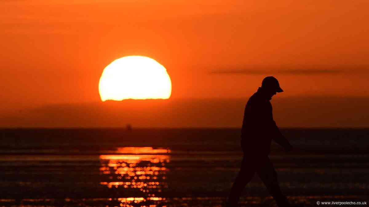 Met Office shares verdict on 40C forecast in extreme red weather warning