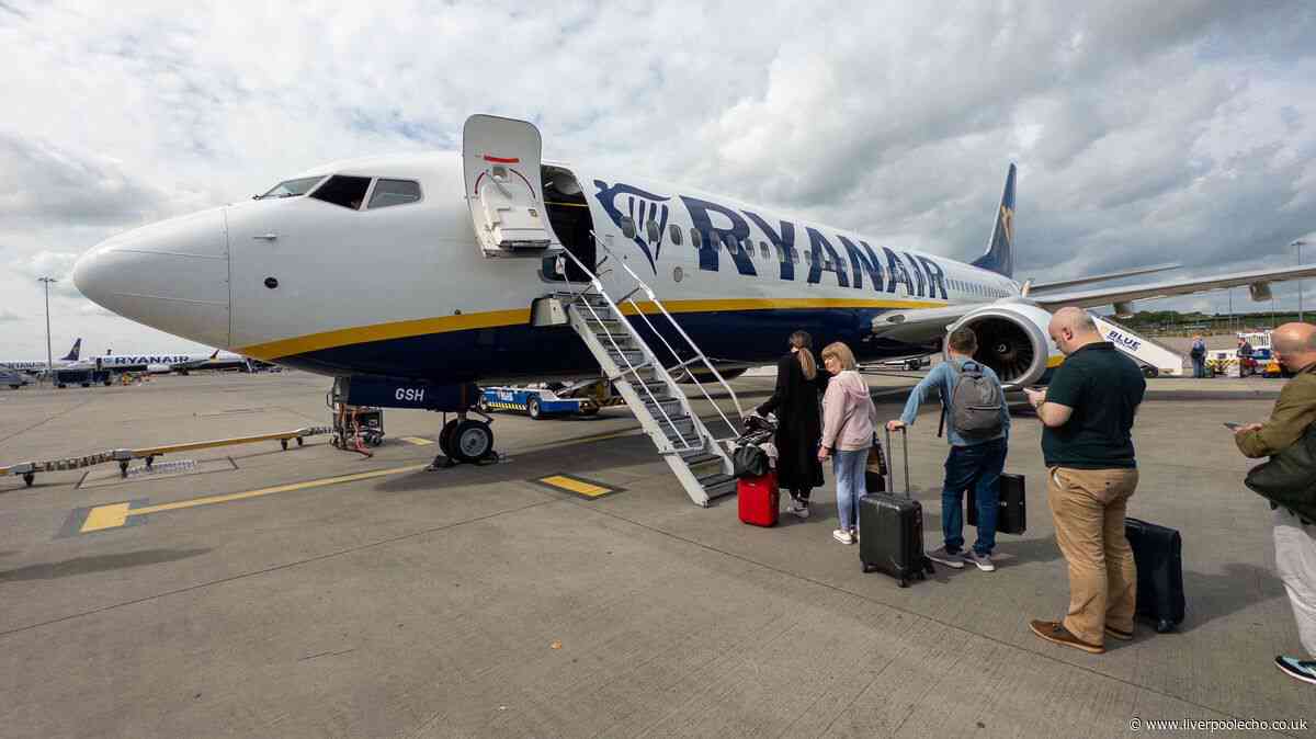 'Genius' Ryanair, easyJet and Wizz Air hack to 'save money'