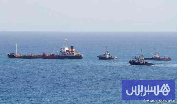 أمريكا تعلّق عقوبات النفط الإيراني