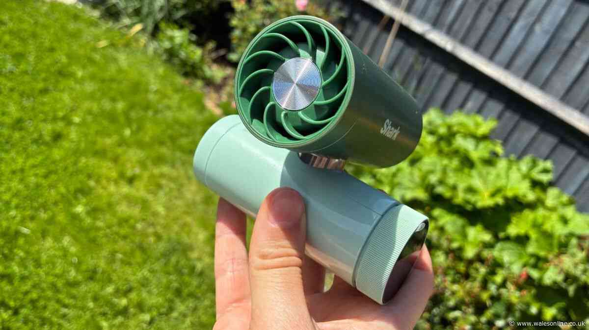 'Shark’s tennis star-approved fan is a heatwave lifesaver and fits into my bag'