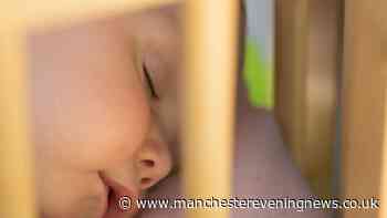 How to keep a baby cool in hot weather at night during heatwave