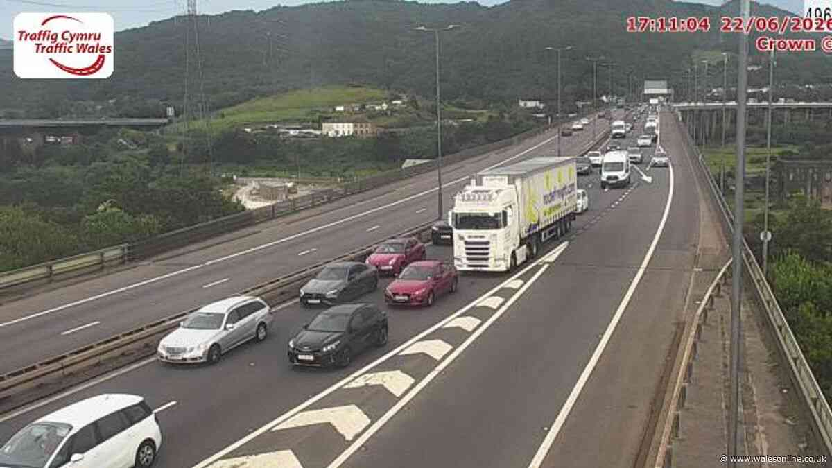Accident shuts M4 westbound causing major delays