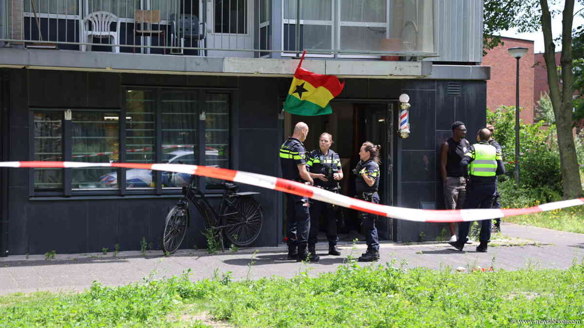 Discussie over zitplaats in kapsalon ontspoort, twee gewonden: ’Hij kwam terug met doorgeladen pistool en begon te schieten’
