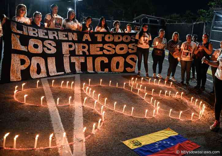 Familiares y organizaciones exigieron la liberación de los presos políticos en el Día del Padre