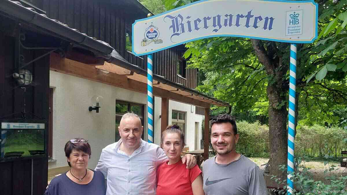 Gyros trifft auf Schweinebraten: Neue Wirtsfamilie übernimmt Traditionslokal - Eröffnung im Juli