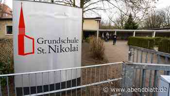 Scheiben zerstört: Polizei ermittelt nach Vorfall an Grundschule in Eppendorf
