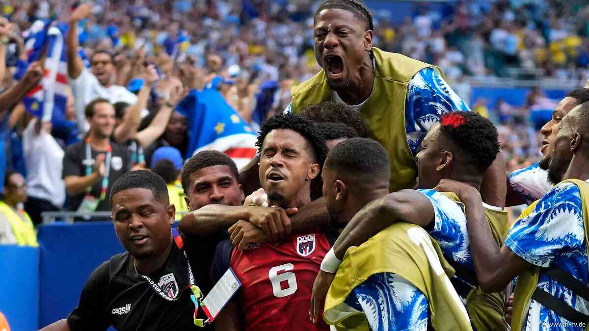 Sogar der König eskaliert: Diese WM überrascht die ganze Fußball-Welt